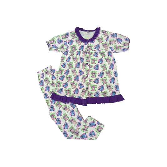 Children's pajama set with heart-patterned top and gray pants on a white background