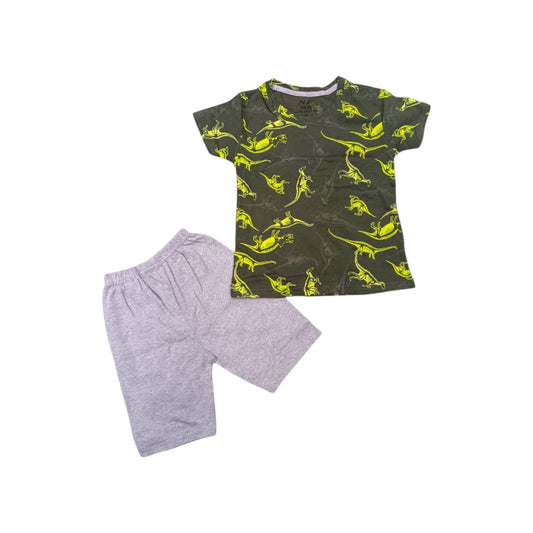 Children's t-shirt with dinosaur pattern and gray shorts on a white background